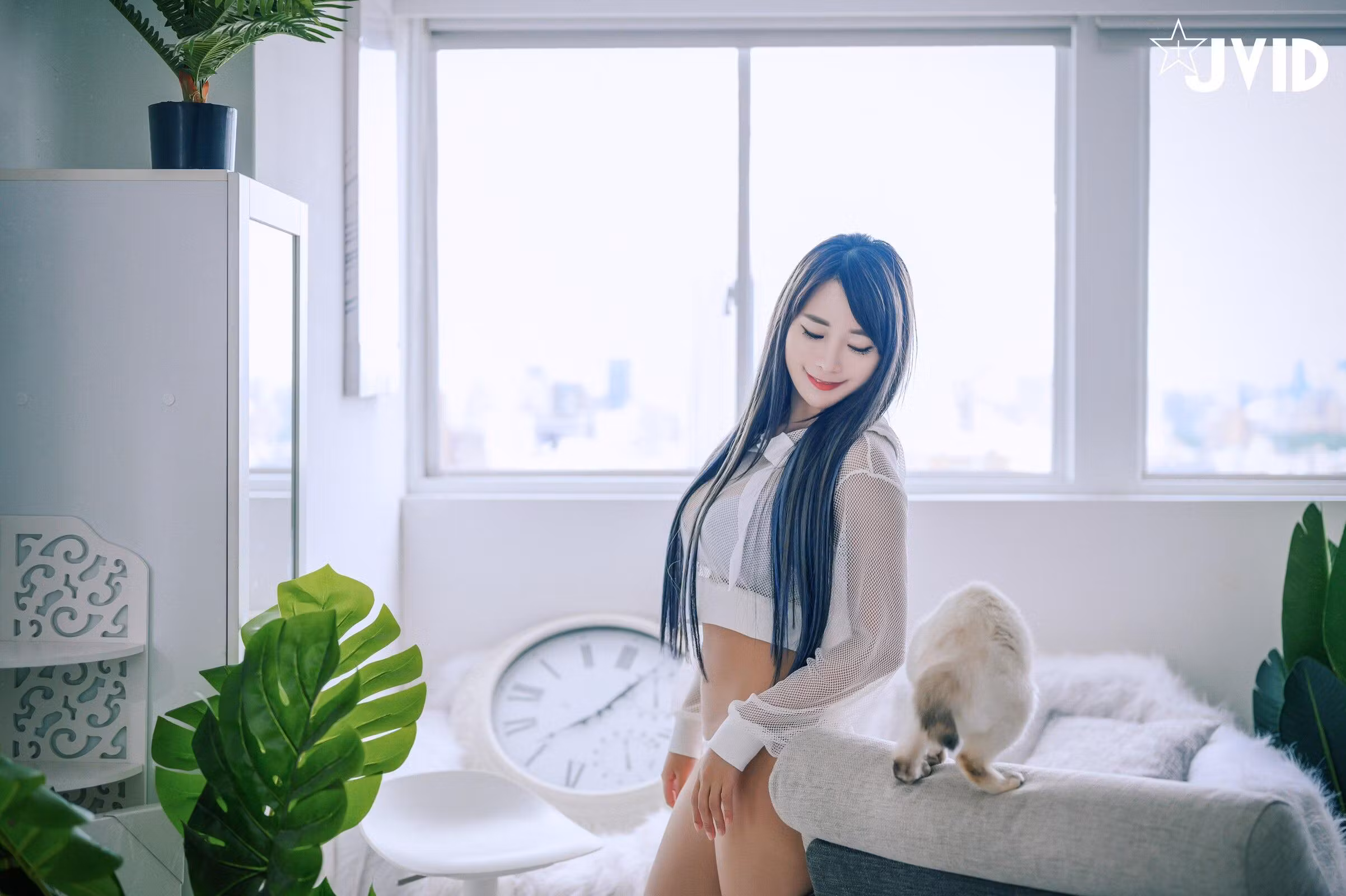 模特乐乐 诱惑闺蜜兄长的私密瞬间